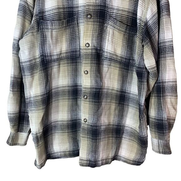 Vintage Levi’s plaid button down shirt shacket - Picture 3 of 10